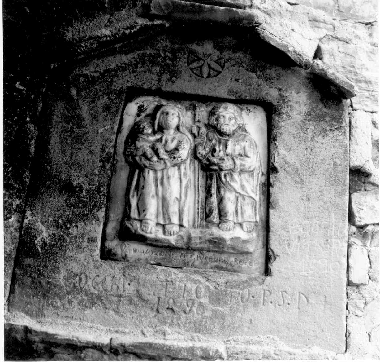 Maestà Bocchi, Sacra Famiglia (formella, opera isolata) - ambito carrarese (sec. XVIII)