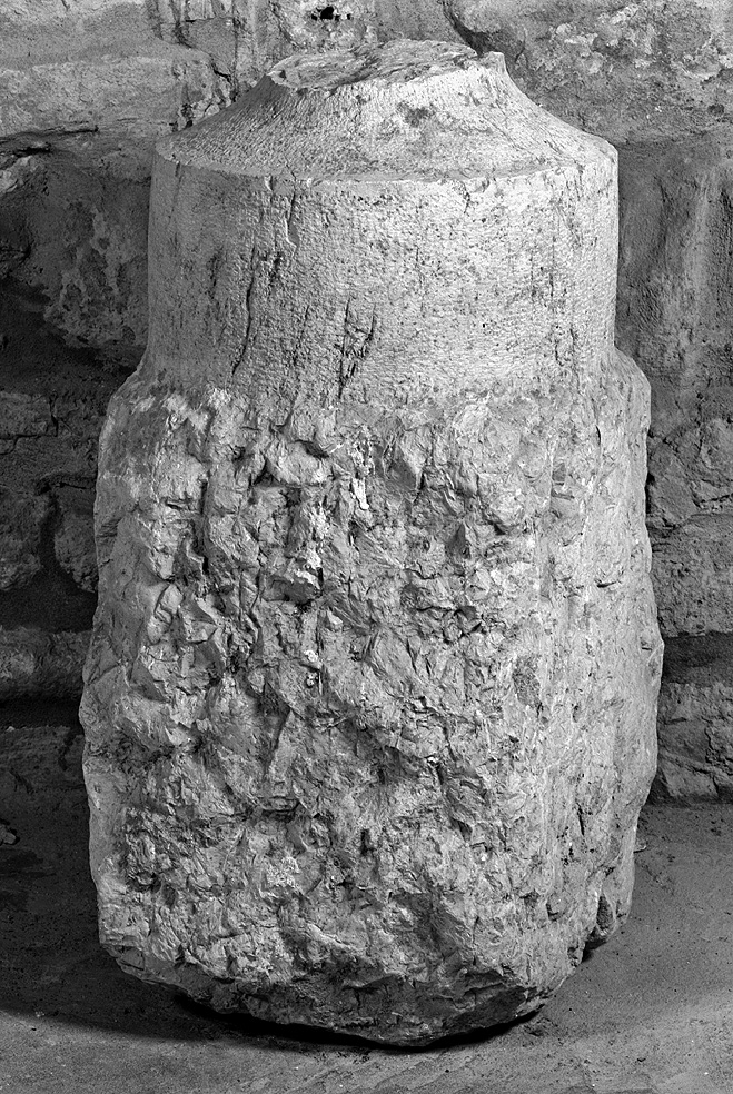 basamento, frammento - ambito parmense (sec. XVIII)