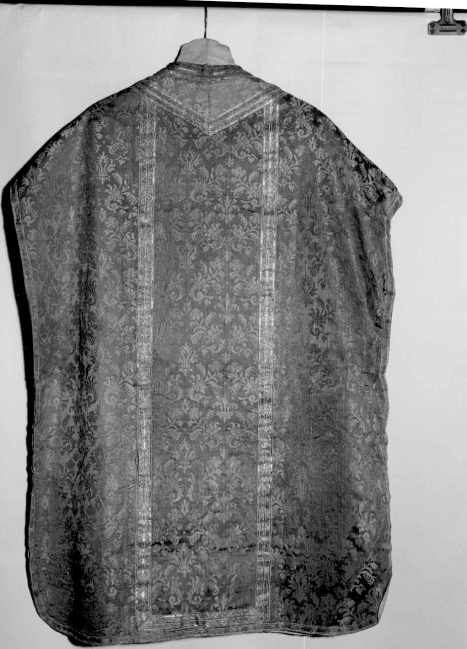 paramento liturgico, insieme - manifattura italiana (prima metà sec. XVII)