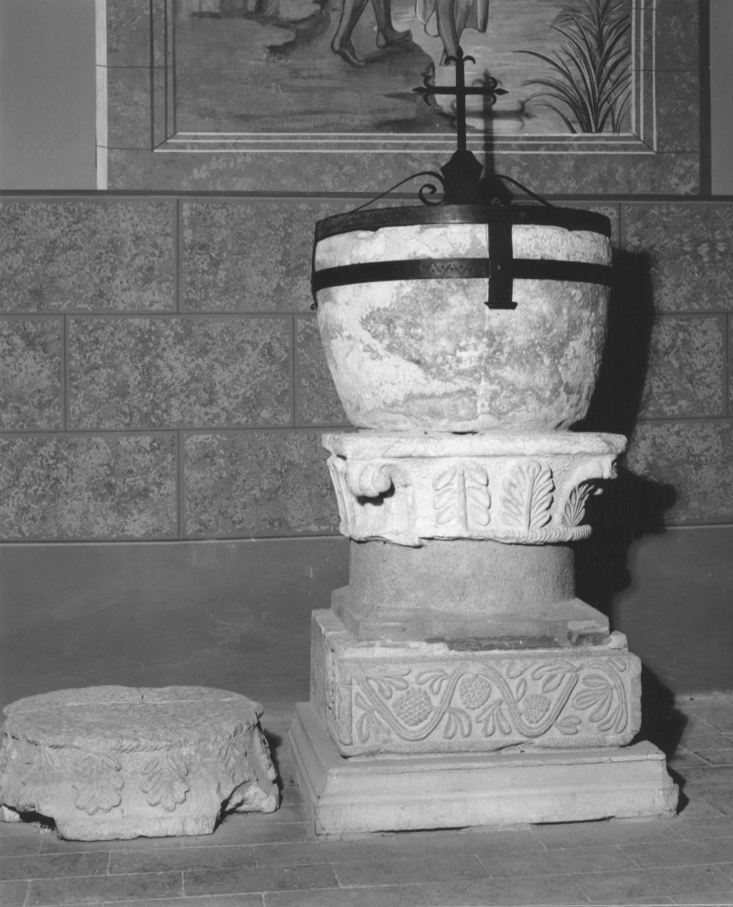 capitello, frammento - ambito parmense (seconda metà sec. XV)