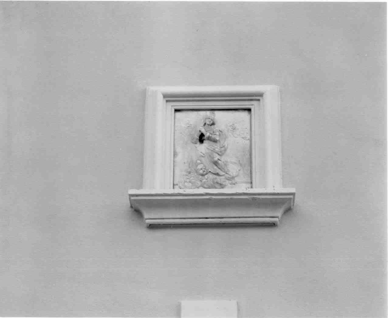 Madonna Assunta (rilievo, opera isolata) - ambito carrarese (seconda metà sec. XVII)