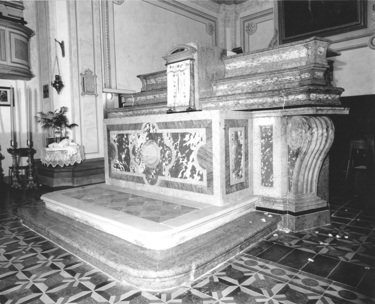 altare maggiore, opera isolata di Rossi Giovanni (sec. XIX)