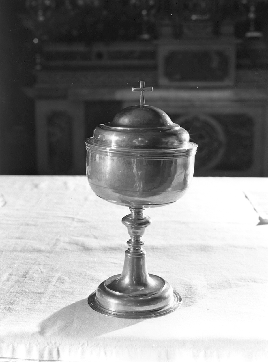 pisside - ambito piacentino (sec. XIX)