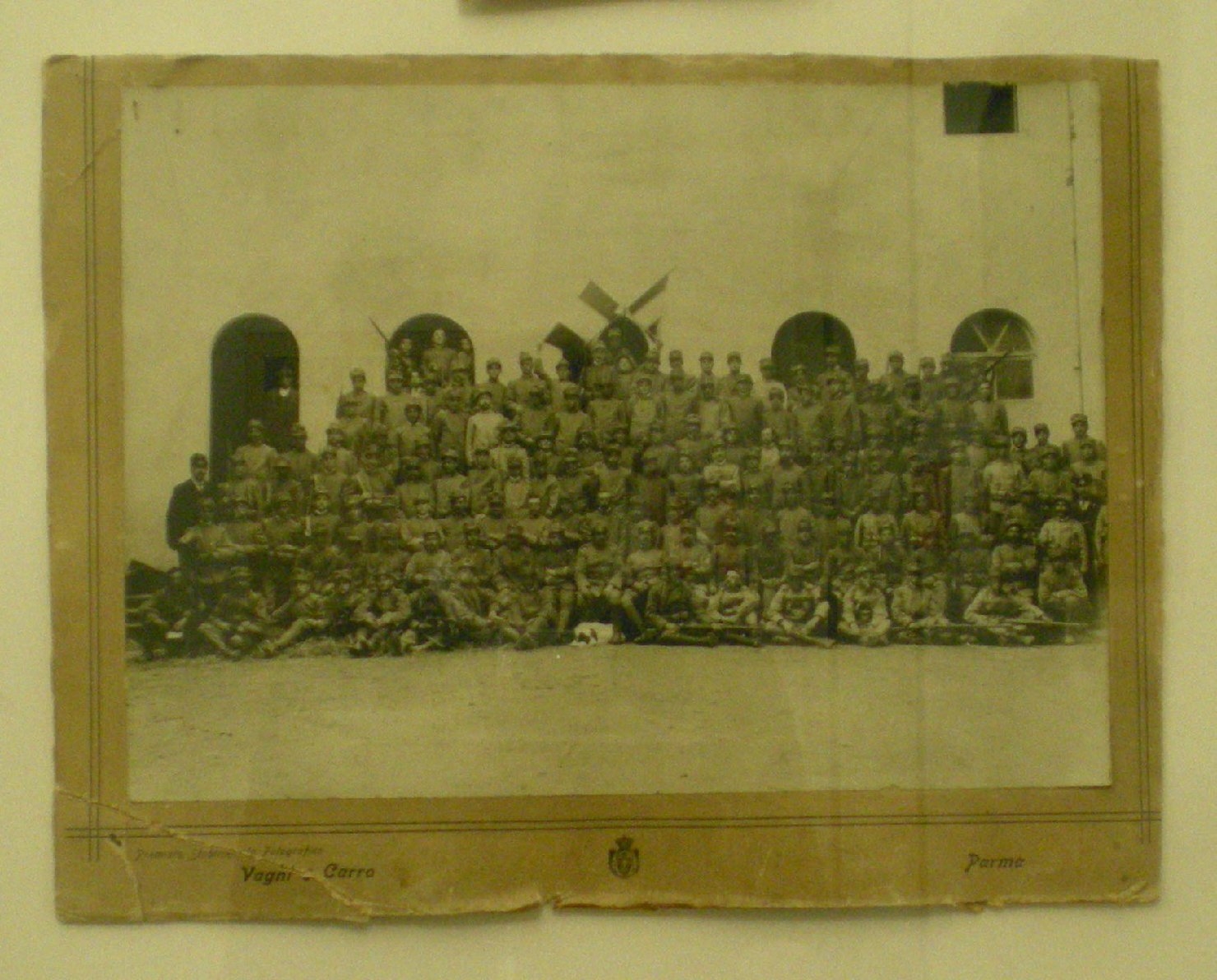 Foto battaglione (stampa) - ambito italiano (sec. XX)