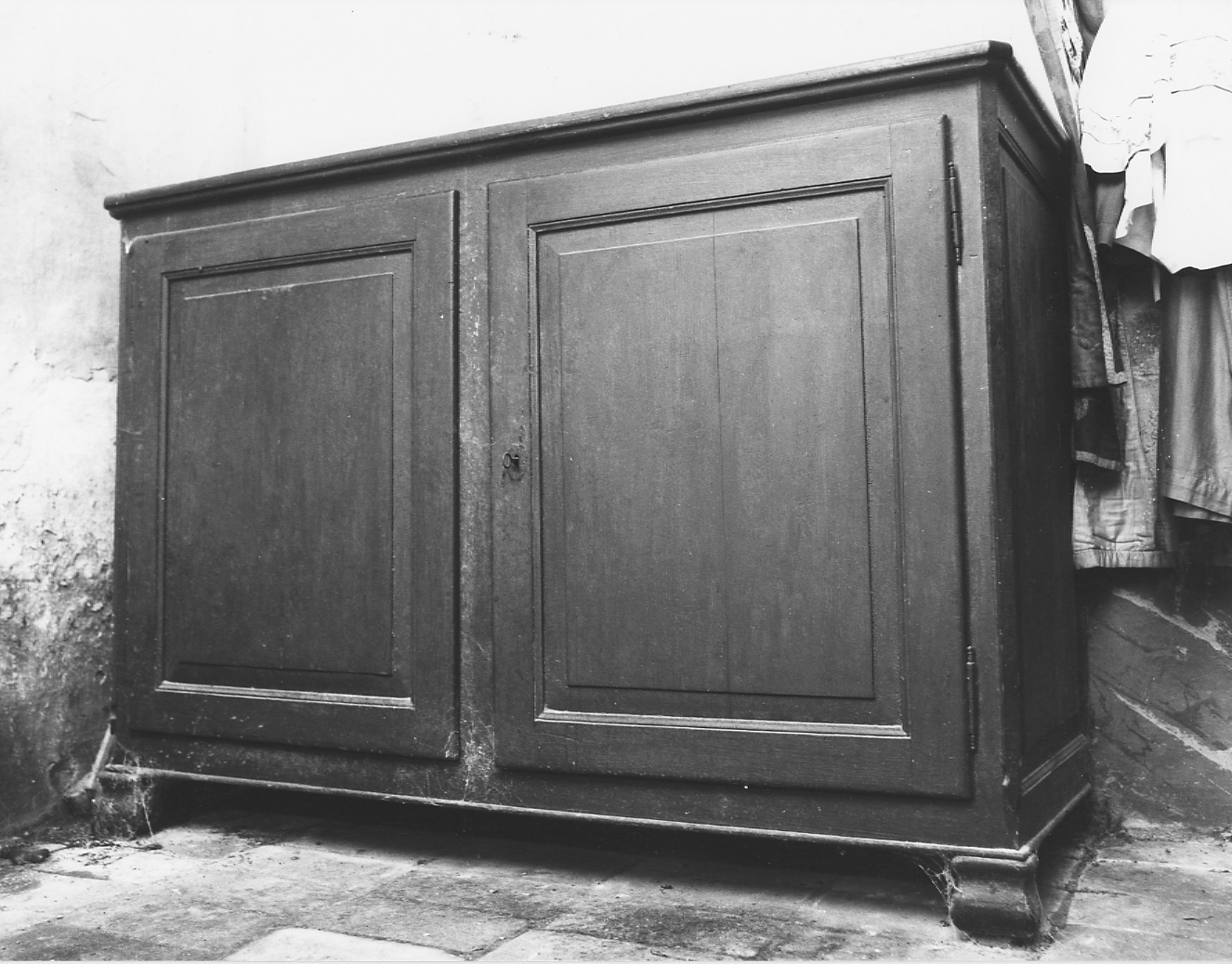 credenza - ambito piacentino (sec. XIX)