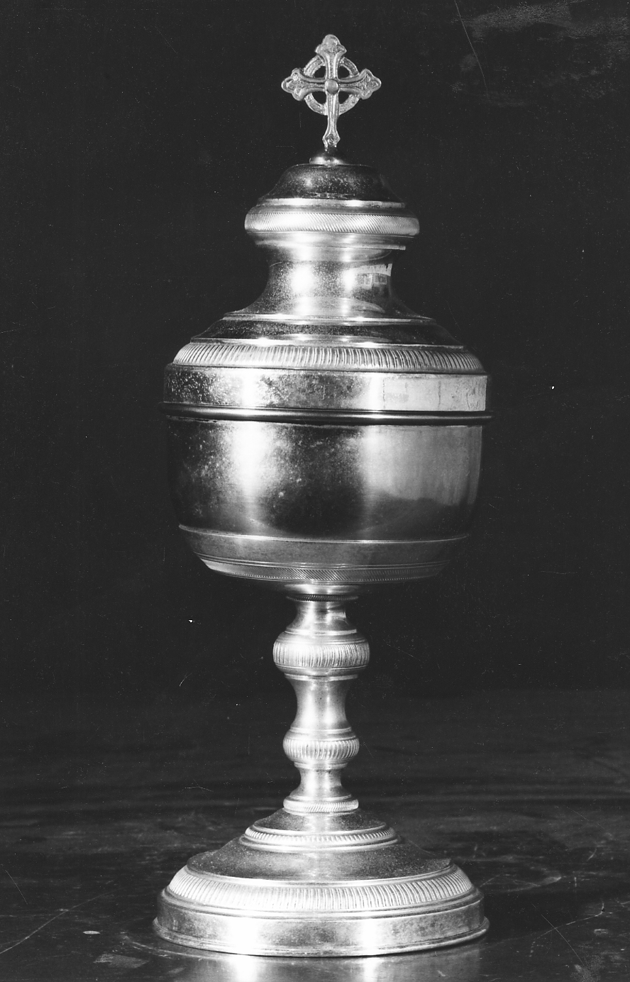 pisside - produzione emiliana (fine/inizio secc. XIX/ XX)