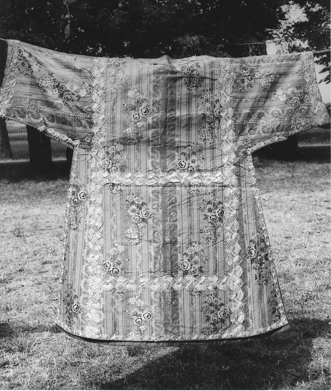 paramento liturgico - manifattura emiliana (seconda metà sec. XVIII)