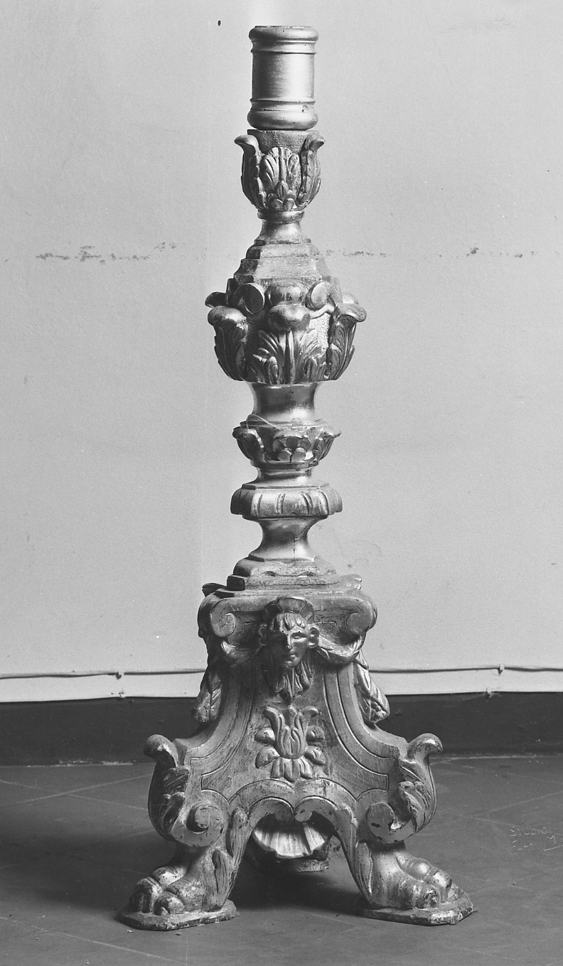 candeliere d'altare - ambito piacentino (seconda metà sec. XVIII)