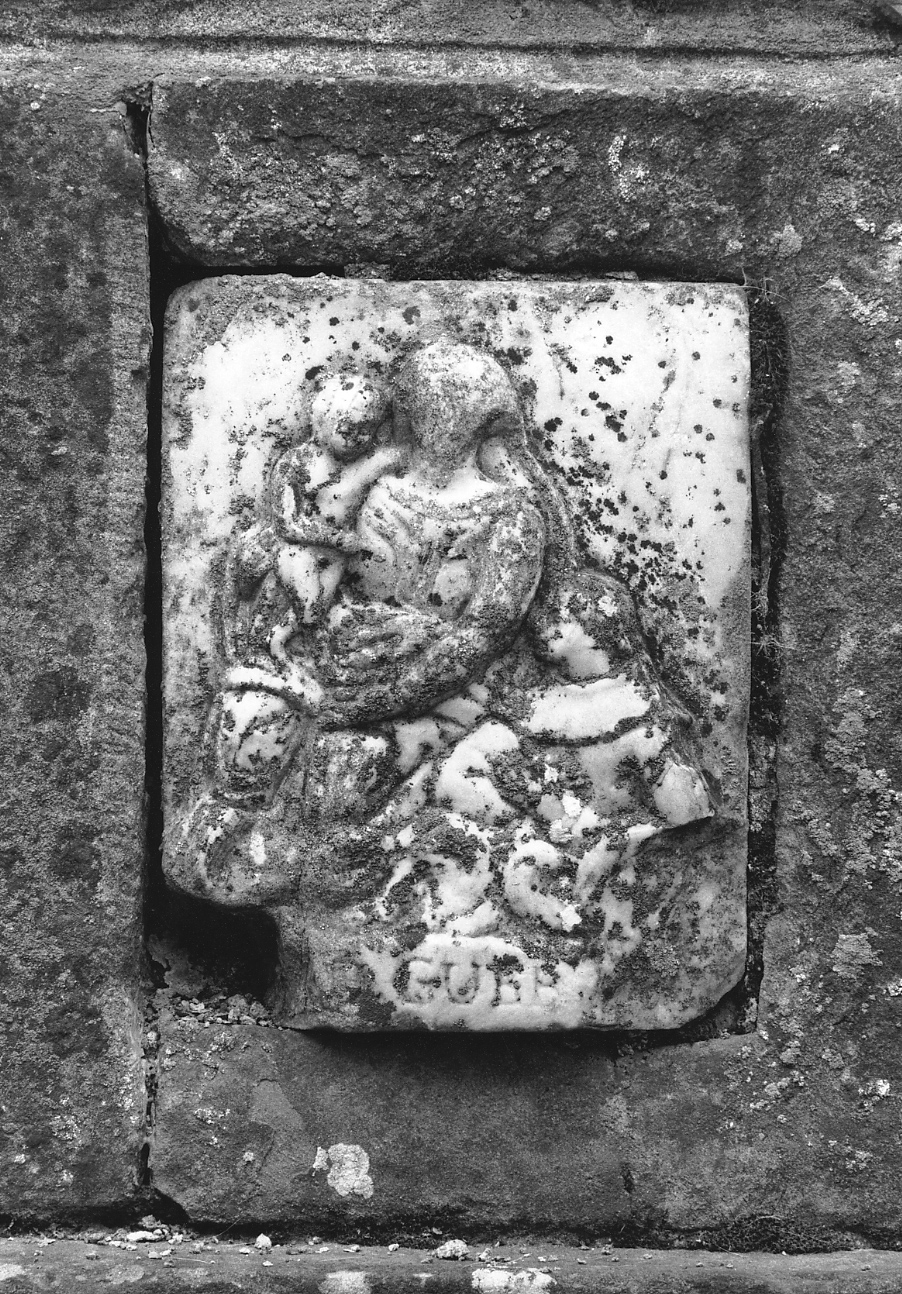 Madonna con Bambino e Santo, Madonna con Bambino e Santi (formella) - ambito parmense (sec. XVII)