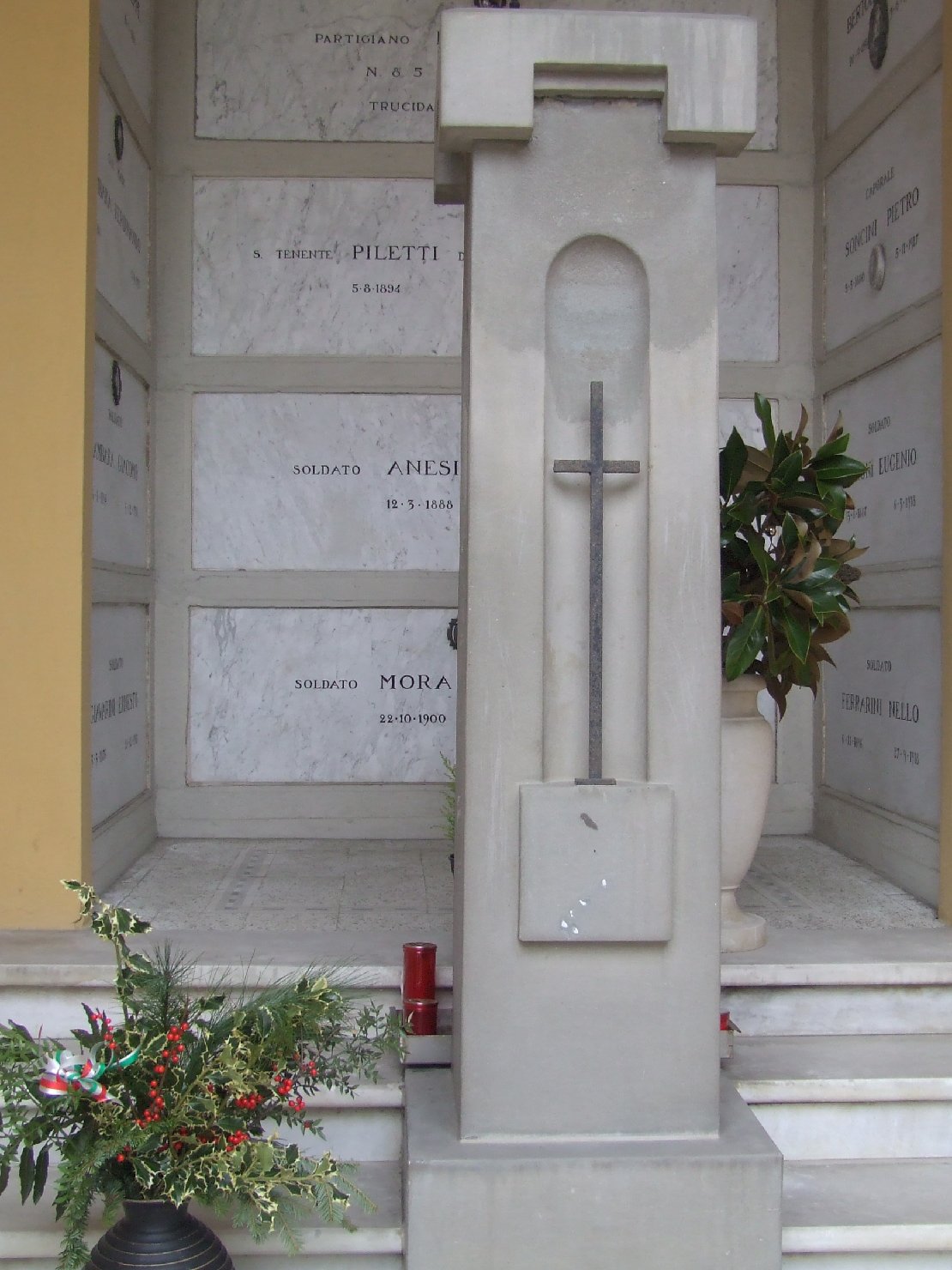 cippo - ambito parmense (sec. XX)