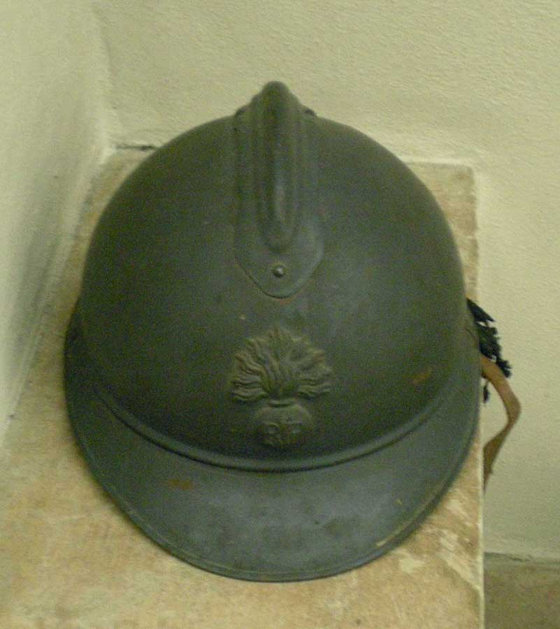 elmetto - ambito francese (prima metà sec. XX)