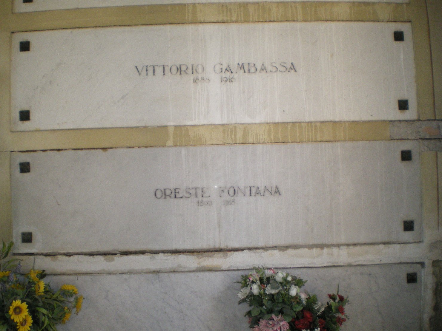 lapide tombale - ambito parmense (sec. XX)