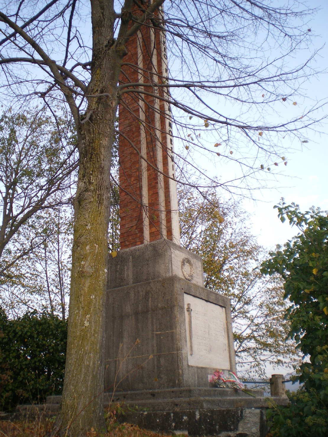 monumento - ambito parmense (metà sec. XX)