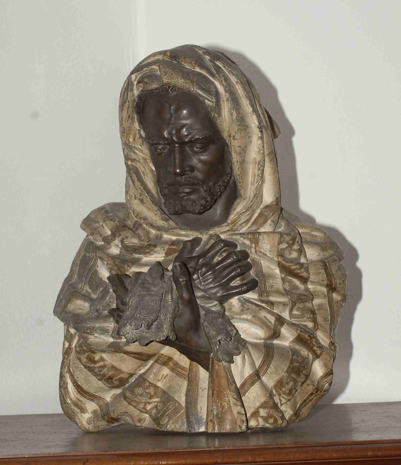 busto - ambito italiano (sec. XX)