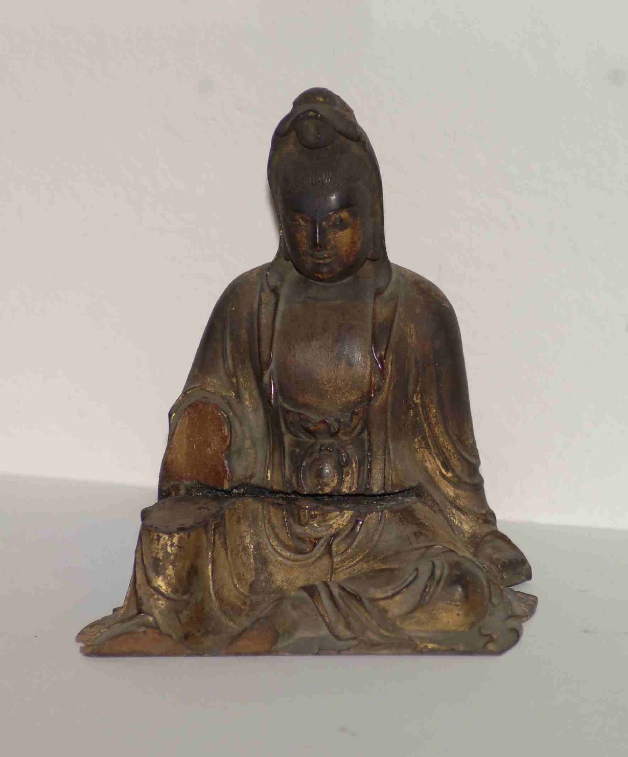 statuetta - ambito orientale (?) (prima metà sec. XX)