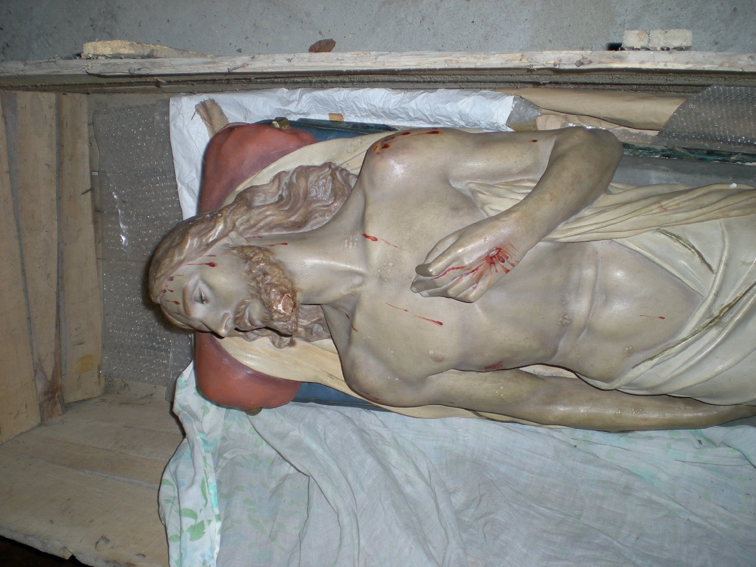 Cristo morto (statua) - bottega Italia settentrionale (prima metà sec. XX)