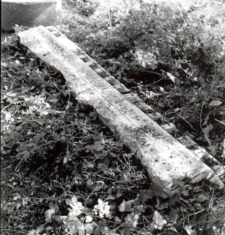 trabeazione, frammento - ambito europeo (secc. I/ II)