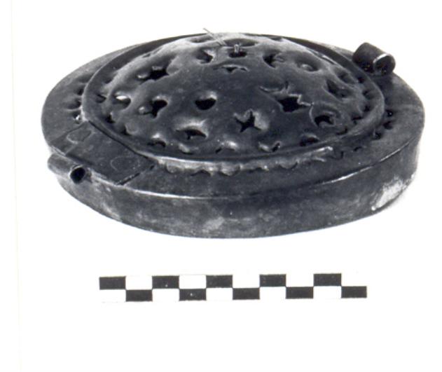 coperchio - ambito Italia nord-orientale (secc. XIX/ XX)