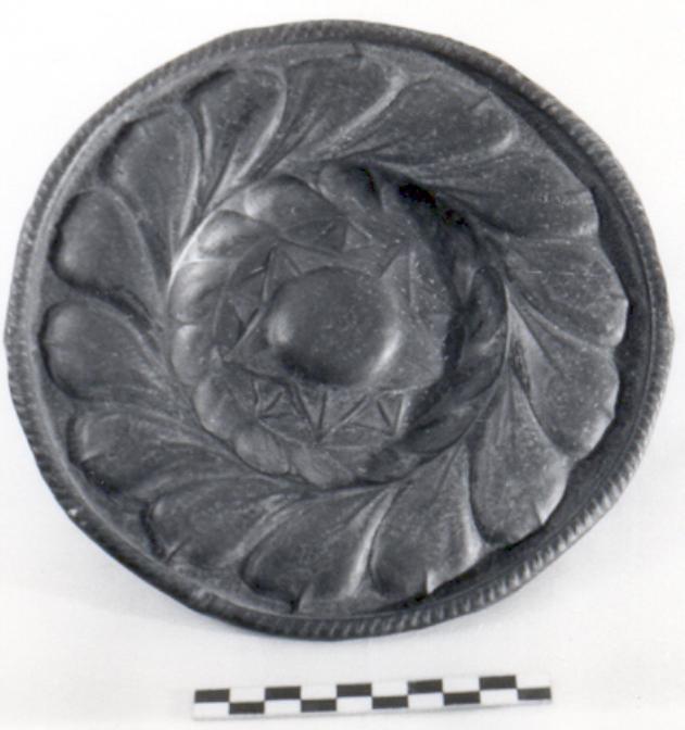 piatto - ambito Italia nord-orientale (secc. XIX/ XX)