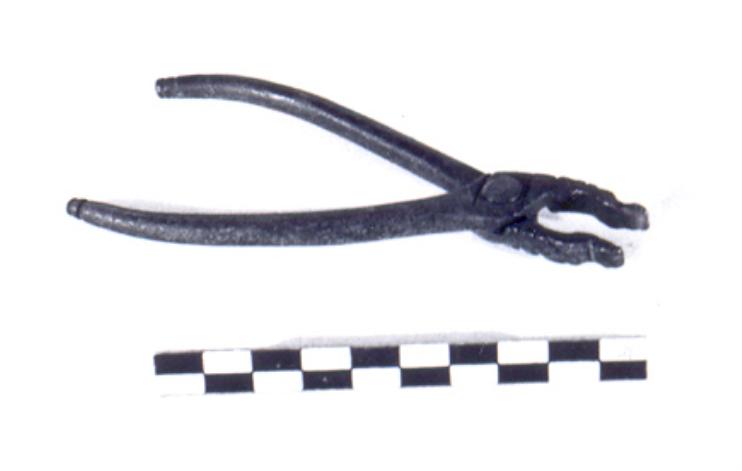 pinza per la lavorazione del ferro - ambito Italia nord-orientale (secc. XIX/ XX)