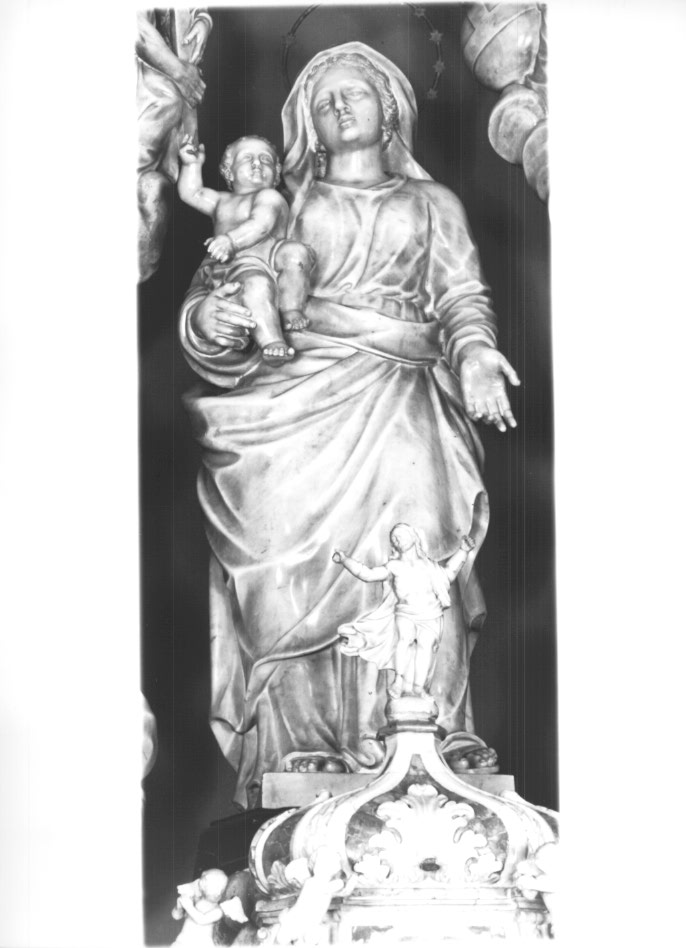 Madonna con Bambino (statua) - ambito Italia nord-orientale (sec. XVII)