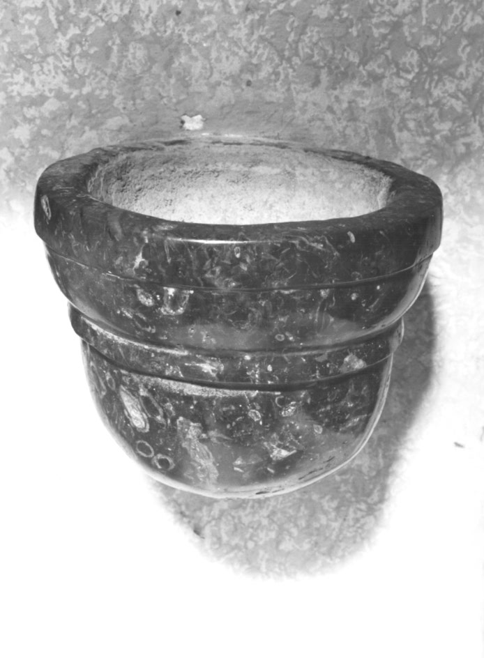 acquasantiera da parete - ambito Italia nord-orientale (seconda metà sec. XVIII)