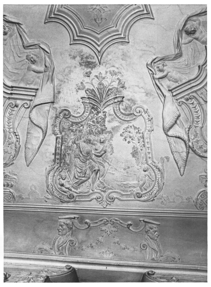 Figure femminili con angioletti (decorazione plastica) - ambito Italia nord-orientale (sec. XVIII)