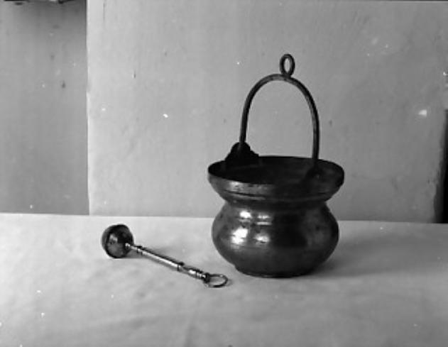 secchiello per l'acqua benedetta - ambito Italia nord-orientale (prima metà sec. XX)