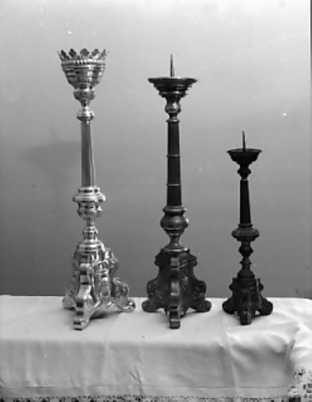 candeliere d'altare - ambito Italia nord-orientale (prima metà sec. XX)