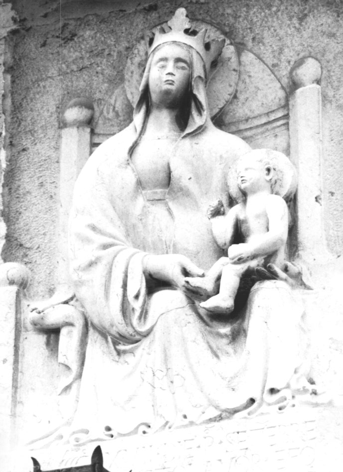Madonna con bambino in trono (scultura) - ambito Italia nord-orientale (sec. XV)