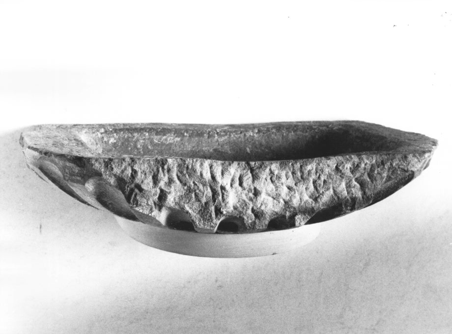 acquasantiera da parete - ambito Italia nord-orientale (sec. XVI)