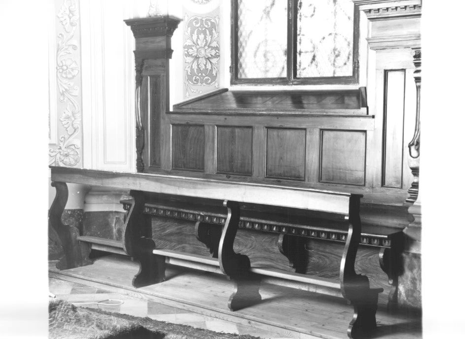 sedile per concelebrazione - ambito Italia nord-orientale (prima metà sec. XX)