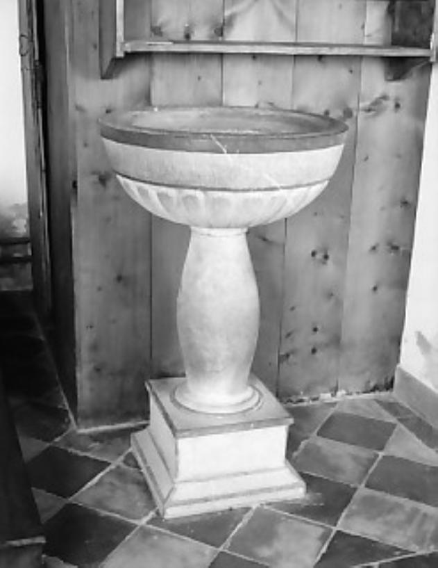 acquasantiera - a fusto - ambito Italia nord-orientale (sec. XVIII)