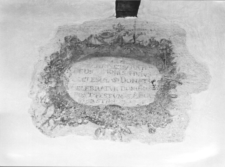 Cartoccio con iscrizione (dipinto) - ambito Italia nord-orientale (sec. XVI)