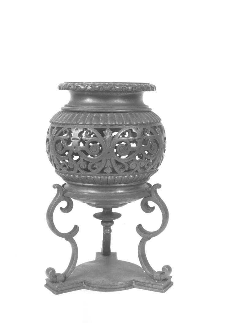 base di lampada - ambito europeo (secc. XIX/ XX)