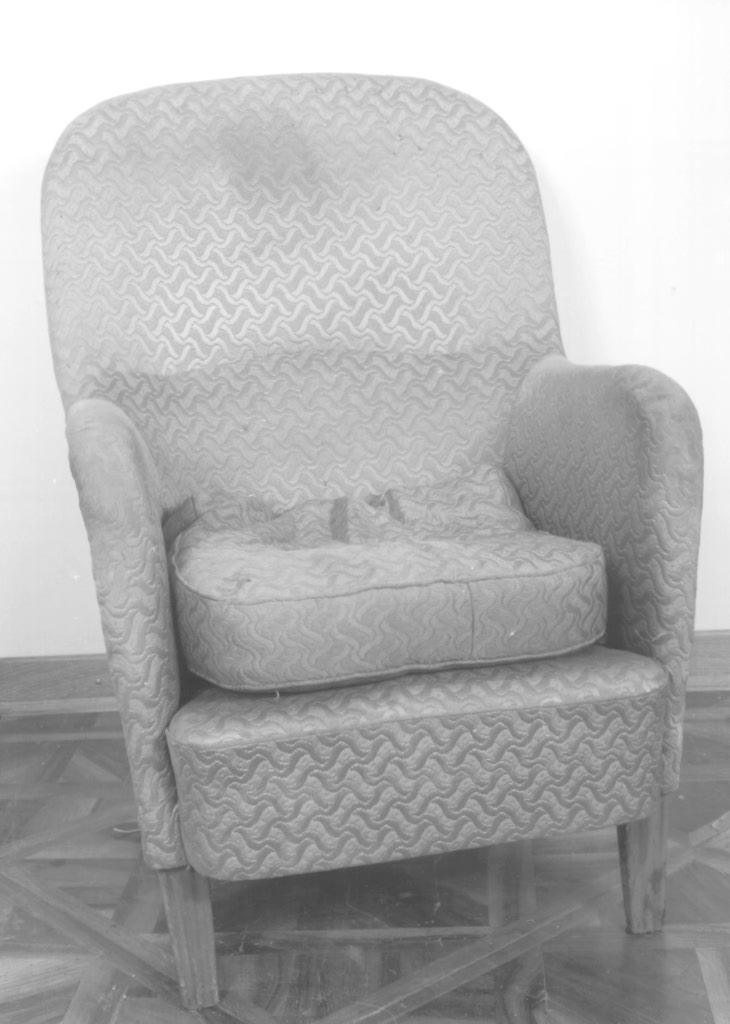 poltrona - ambito europeo (secondo quarto sec. XX)