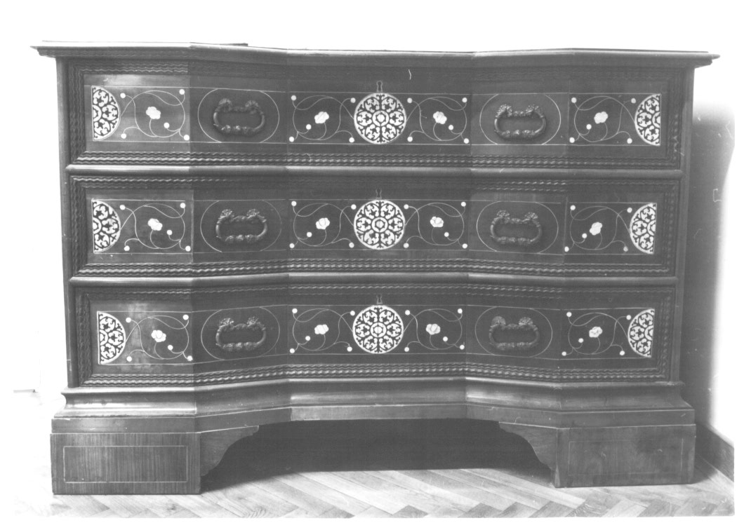 cassettone - ambito europeo (metà sec. XIX)