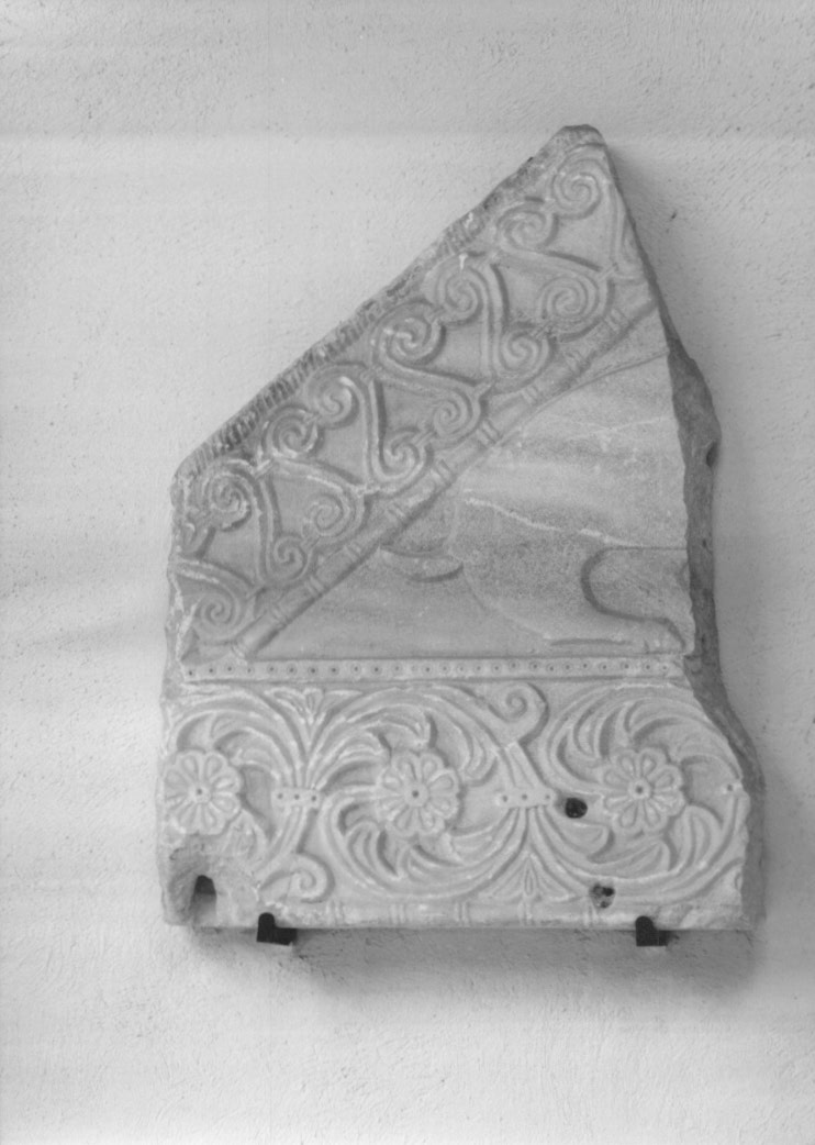 rilievo, frammento - ambito friulano (sec. VIII)