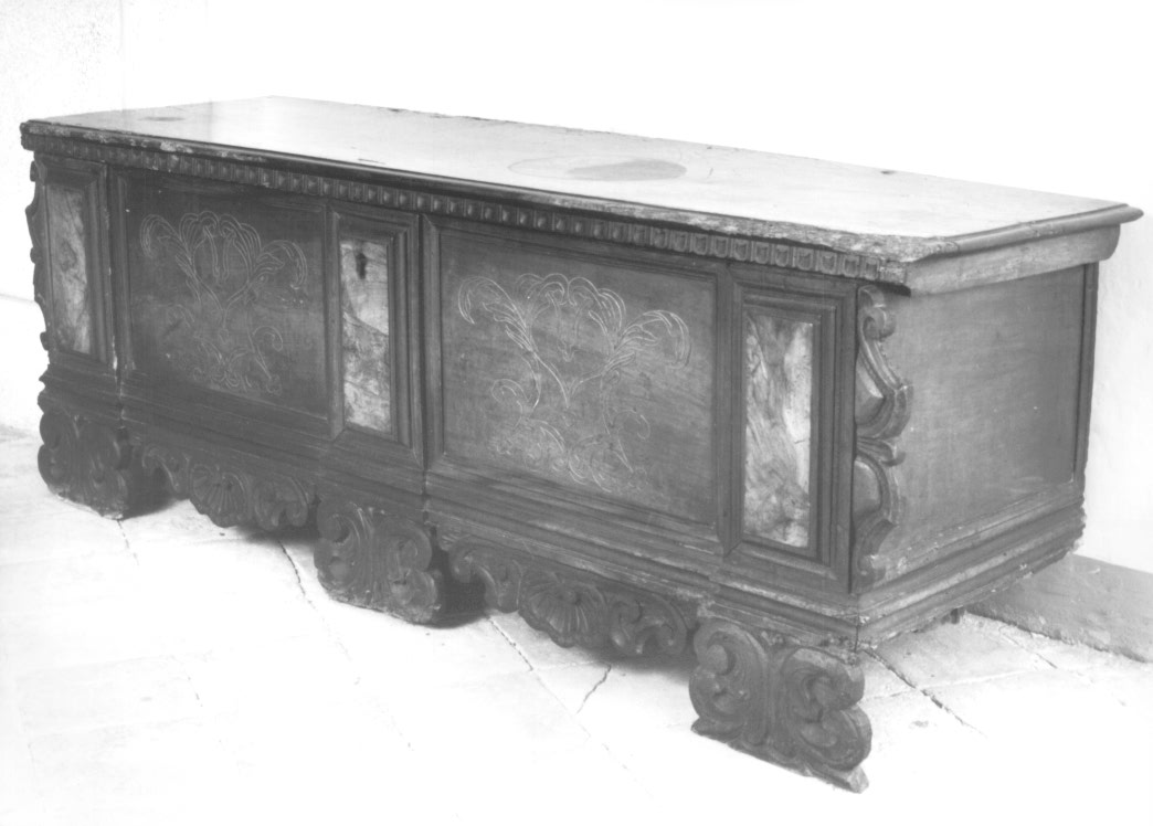 cassapanca - ambito friulano (sec. XVII)