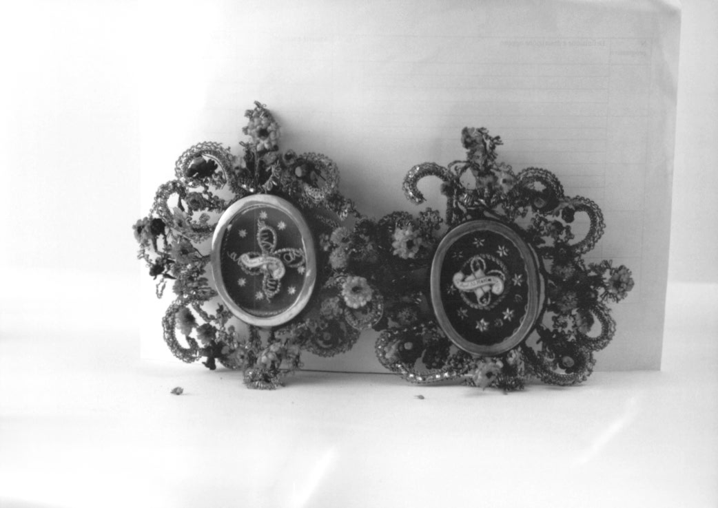 reliquiario a capsula - ambito friulano (sec. XIX)