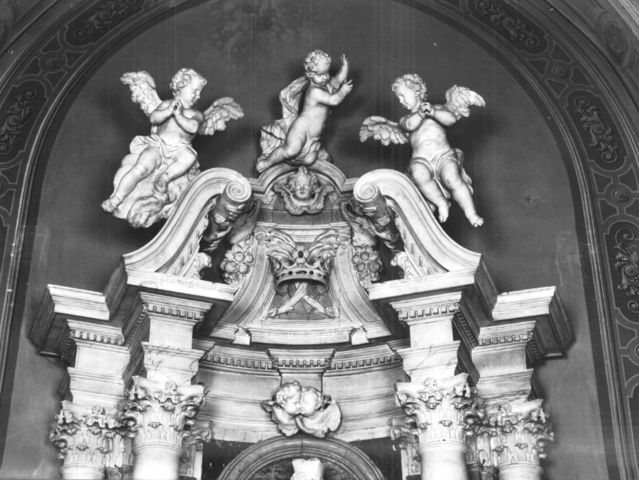 fastigio d'altare - ambito friulano (secc. XVII/ XVIII)
