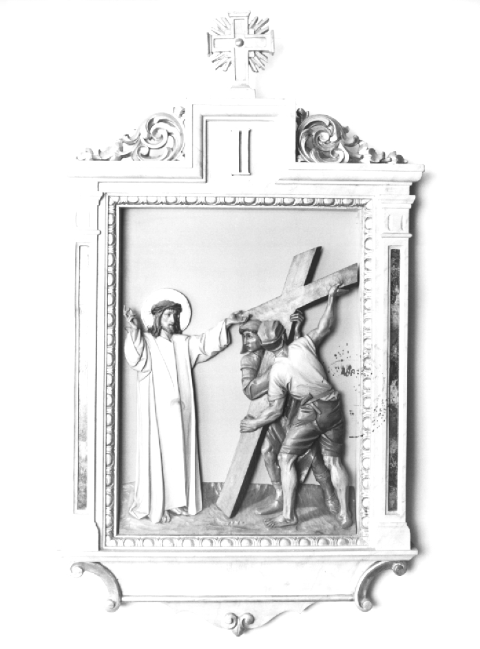 Stazione II: Gesù caricato della croce (formella) - ambito Italia nord-orientale (prima metà sec. XX)