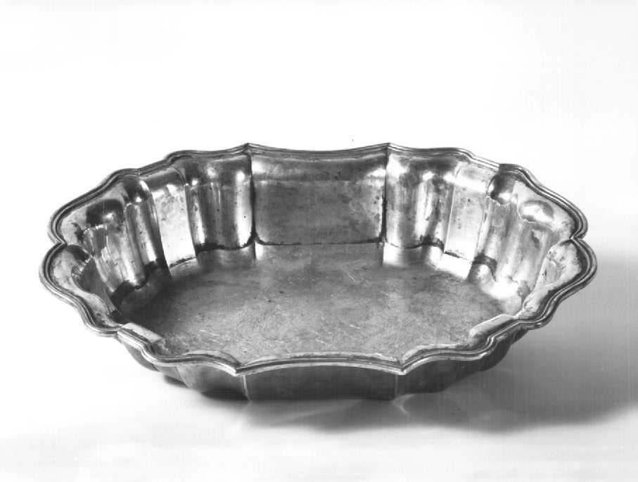 bacinella - ambito veneto (sec. XVIII)