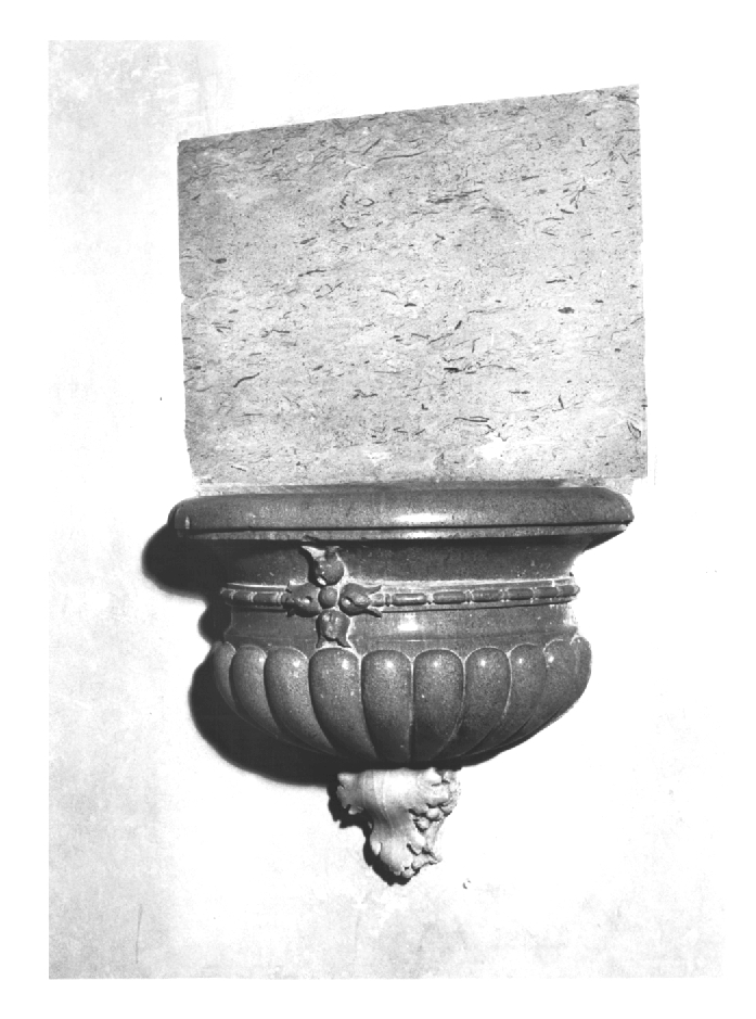 acquasantiera da parete - ambito Italia nord-orientale (sec. XVII)