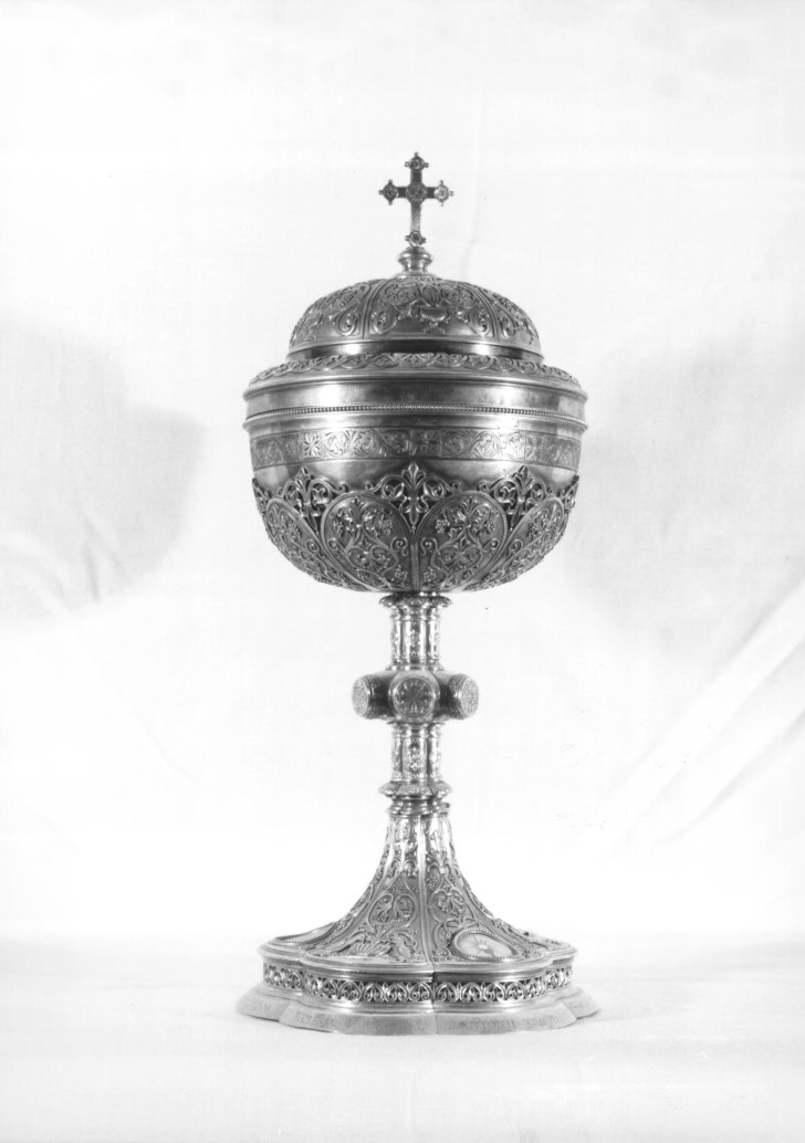 pisside - ambito Italia nord-orientale (sec. XX)