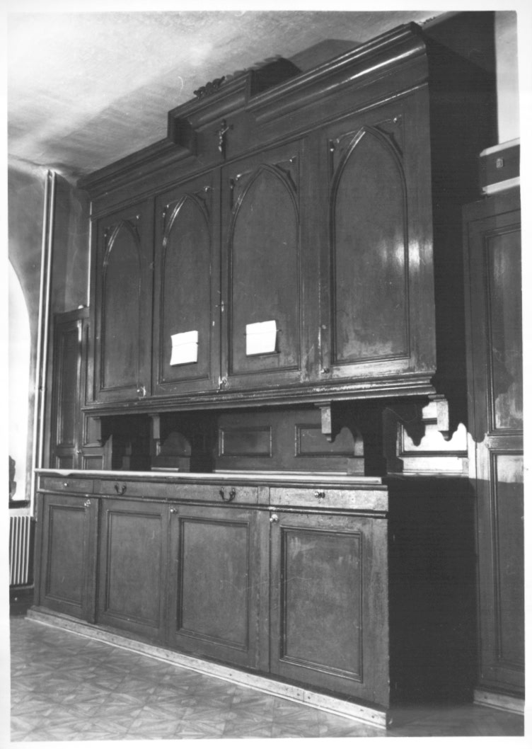 armadio da sacrestia - ambito Italia nord-orientale (metà sec. XIX)