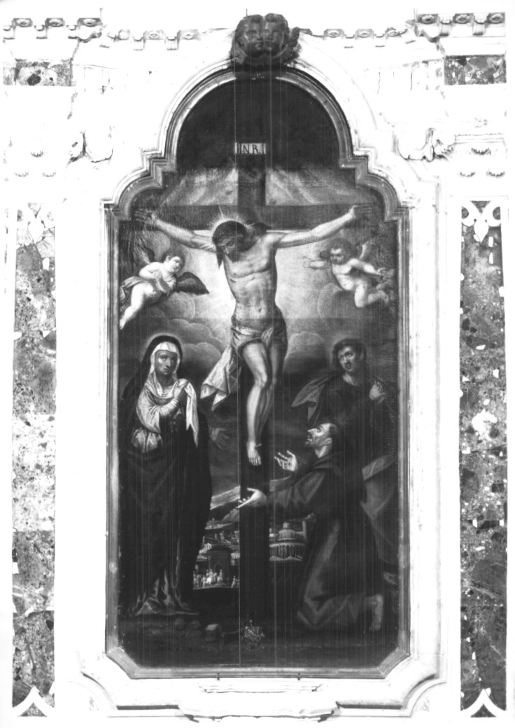 Cristo Crocifisso tra la Madonna e San Giovanni Evangelista (pala d'altare) - ambito Italia nord-orientale (sec. XVII)