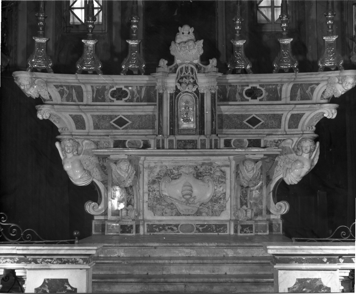 altare maggiore, insieme - bottega ligure (sec. XVIII)