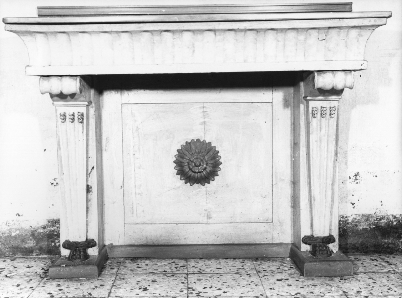 console, coppia - bottega ligure (fine/inizio secc. XVIII/ XIX)