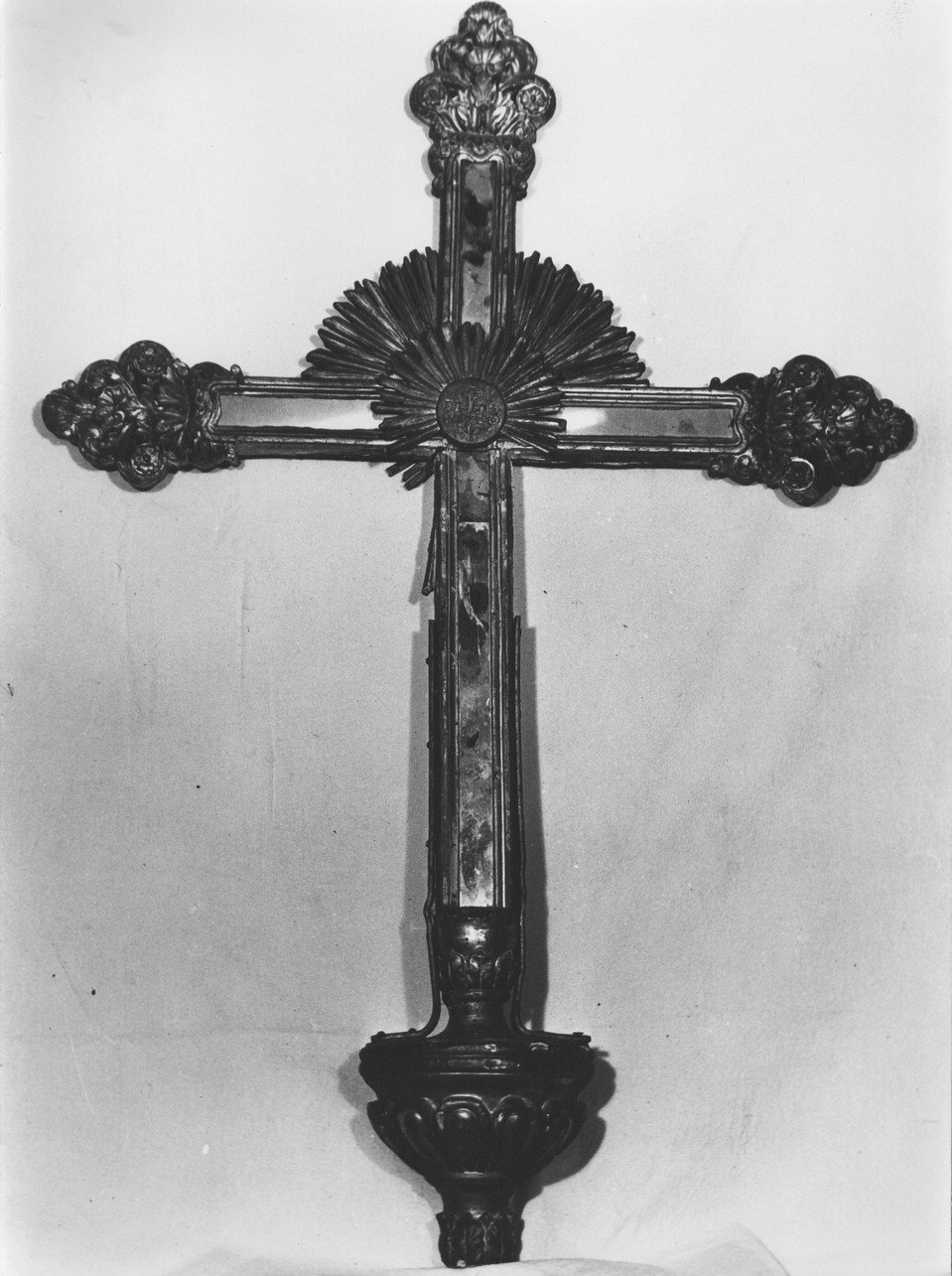 croce processionale, opera isolata di Agnese Luigi (sec. XIX)